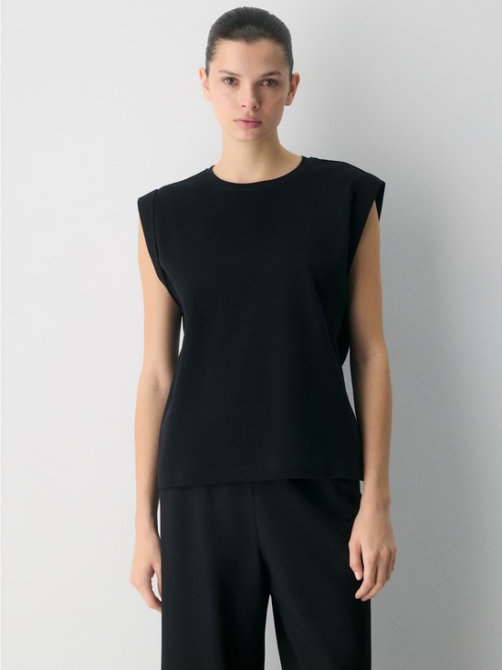 Babaton Tops - ARITZIA BABATON Interlock Cotton Brickell T-Shirt